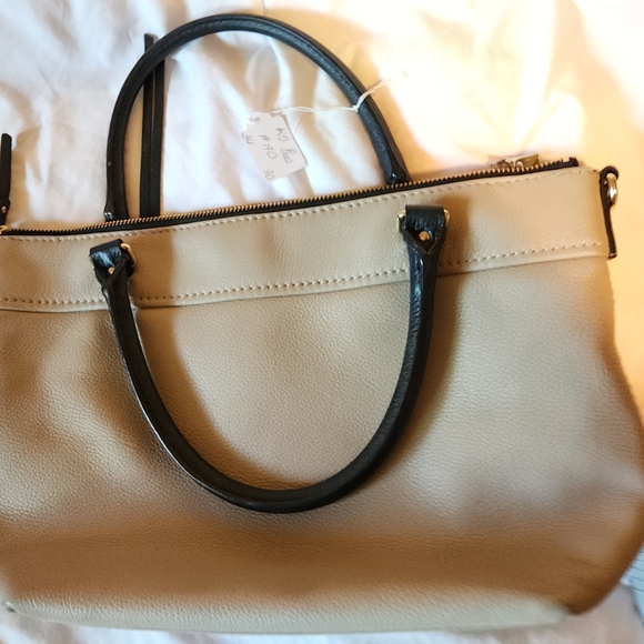 Kate Spade - Picture 4 of 6